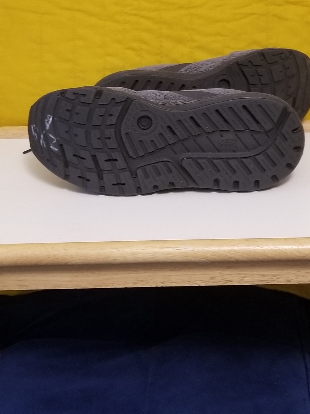 Brooks Beast GTS 24 Running Shoes - Picture 6 of 7